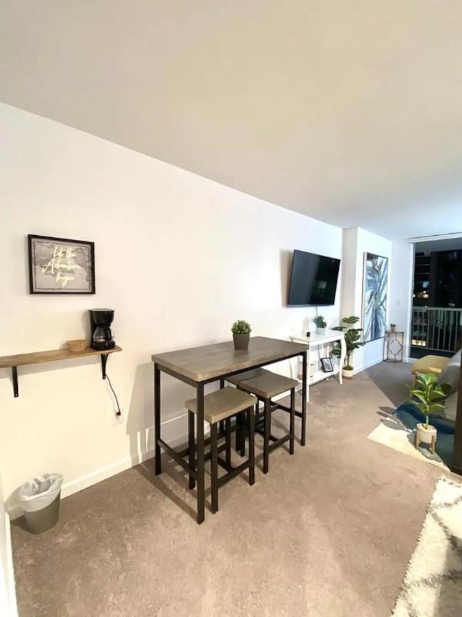 Studios In Brickell With Pool, Gym, Free Parking And Game Room ไมอามี ภายนอก รูปภาพ